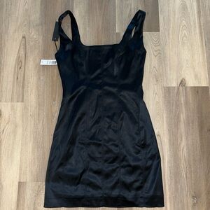 Elegant Navy Sleeveless Dress